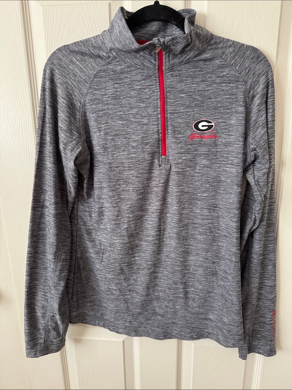 Colosseum UGA Gray Quarter-Zip Pullover with Red Zip Trim